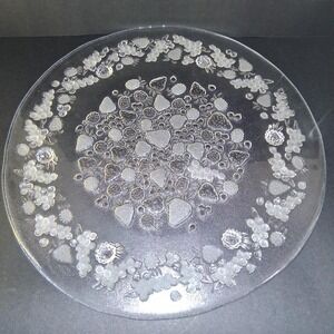 Vintage Clear Glass 6 Footed Round 13  Serving Platter Strawberry Fruit‎ Pattern